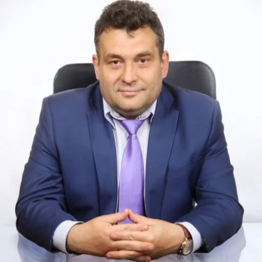 Ющенко Олег Леонидович