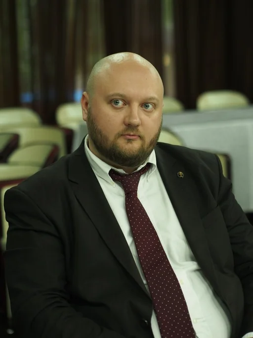 Голомаздин Глеб Сергеевич