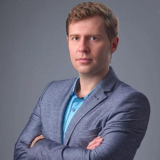 Аксенов Евгений Владимирович